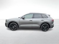Second-hand VW Touareg R-line 286 CP (210 kW) 2025 Gri inchis  metalic  perleffect SUV