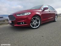 Second-hand Ford Mondeo Titanium 180 CP (132 kW) 2015 Rosu Hatchback
