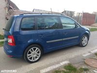 second-hand VW Touran 1.9 TDI Conceptline Aut