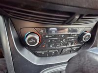 Second-hand Ford Kuga 176 CP (129 kW) 2019 Albastru SUV