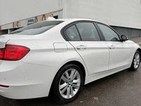 Second-hand BMW 328 Sport Line 245 CP (180 kW) 2013 Alb Berlinǎ