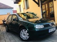 Second-hand VW Golf IV 75 CP (55 kW) 2001 Verde Hatchback