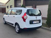 Second-hand Dacia Lodgy Lauréate 115 CP (84 kW) 2021 Culoarealb Monovolum