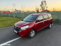 Second-hand Dacia Lodgy Lauréate 115 CP (84 kW) 2021 Culoarerosu Monovolum