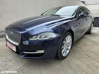 Second-hand Jaguar XJ Premium Luxury 300 CP (220 kW) 2018 Culoarealbastru Berlinǎ