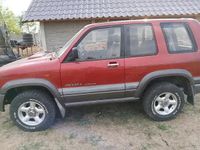 Second-hand Isuzu Trooper 156 CP (114 kW) 2000 Rosu SUV