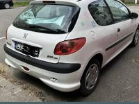 Second-hand Peugeot 206 2004 Hatchback