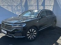 Second-hand VW Touareg Elegance 231 CP (169 kW) 2023 Negru  normal SUV