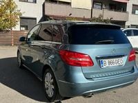 Second-hand Mercedes B200 136 CP (100 kW) 2012 Albastru Monovolum