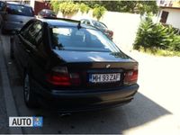 Second-hand BMW 320 Sport Line 136 CP (100 kW) 2001 Negru Berlinǎ