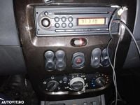 Second-hand Dacia Duster 105 CP (77 kW) 2011 Culoarenegru SUV