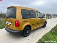 Second-hand VW Caddy 75 CP (55 kW) 2018 Galben Monovolum