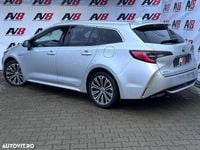 Second-hand Toyota Corolla 184 CP (135 kW) 2020 Culoareargint Break