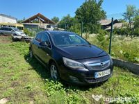 second-hand Opel Astra cu motor defect