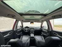 Second-hand MG ZS Luxury 105 kW (143 CP) 2022 Culoarerosu SUV