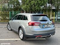 Second-hand Opel Insignia 195 CP (143 kW) 2013 Culoarealbastru Break