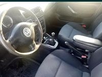 Second-hand VW Bora 110 CP (80 kW) 2003 Berlinǎ