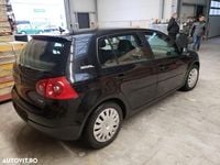 Second-hand VW Golf IV Trendline 75 CP (55 kW) 2006 Culoarenegru Hatchback