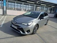 second-hand Toyota Avensis 2015