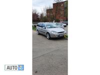 Second-hand Ford Focus 101 CP (74 kW) 2001 Argintiu Break