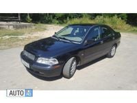 Second-hand Volvo S40 116 CP (85 kW) 2003 Negru Berlinǎ