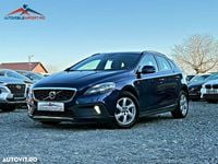 Second-hand Volvo V40 Ocean Race 150 CP (110 kW) 2016 Culoarealbastru Hatchback