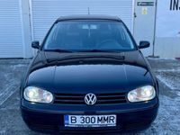 second-hand VW Golf IV 