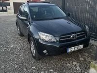Second-hand Toyota RAV4 177 CP (130 kW) 2006 Verde SUV