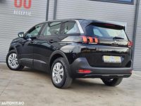 Second-hand Peugeot 5008 Allure 130 CP (95 kW) 2023 Culoarenegru SUV