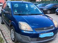 Second-hand Ford Fiesta 80 CP (58 kW) 2008 Albastru Hatchback