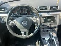 Second-hand VW Passat 140 CP (102 kW) 2014 Gri Break