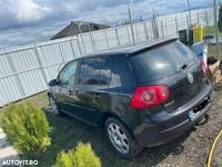 Second-hand VW Golf IV Comfortline 140 CP (102 kW) 2005 Culoarenegru Hatchback