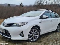 second-hand Toyota Auris Hybrid 