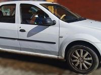 Second-hand Dacia Logan 90 CP (66 kW) 2008 Culoarealb Berlinǎ