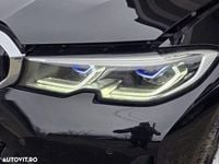 Second-hand BMW 330e Luxury Line 292 CP (214 kW) 2022 Culoarenegru Break