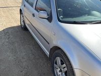 Second-hand VW Golf IV 105 CP (77 kW) 2003 Gri Hatchback