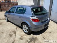 Second-hand Opel Astra Edition 90 CP (66 kW) 2006 Gri Berlinǎ