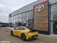 Second-hand Toyota Prius 223 CP (164 kW) 2023 Culoaregalbeuriu Hatchback