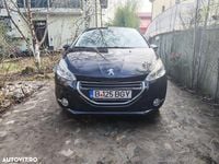 Second-hand Peugeot 208 Style 92 CP (67 kW) 2014 Culoarealte culori Hatchback