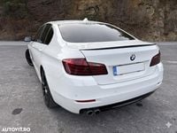 Second-hand BMW 525 Shadowline 218 CP (160 kW) 2015 Culoarealb Berlinǎ