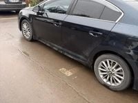 Second-hand Toyota Avensis 147 CP (108 kW) 2017 Albastru Berlinǎ