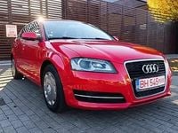 Second-hand Audi A3 Sportback S-Line 125 CP (91 kW) 2011 Rosu Hatchback