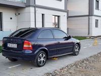 second-hand Opel Astra 1.2 benzina