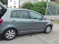 Second-hand VW Golf IV 140 CP (102 kW) 2005 Gri Berlinǎ