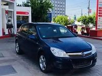 Second-hand Opel Astra 115 CP (84 kW) 2009 Albastru Hatchback
