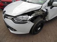 Second-hand Renault Clio IV Collection 75 CP (55 kW) 2016 Culoarealb Hatchback