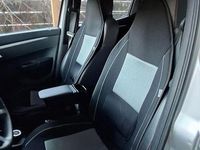 Second-hand Dacia Spring Expression 33 kW (45 CP) 2021 Culoareargint Hatchback