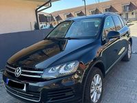 Second-hand VW Touareg Exclusive 245 CP (180 kW) 2013 Culoarenegru SUV