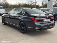 Second-hand BMW 730L 265 CP (194 kW) 2019 Culoaregri Berlinǎ