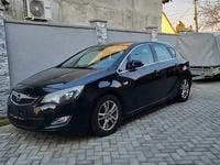Second-hand Opel Astra 140 CP (102 kW) 2011 Berlinǎ